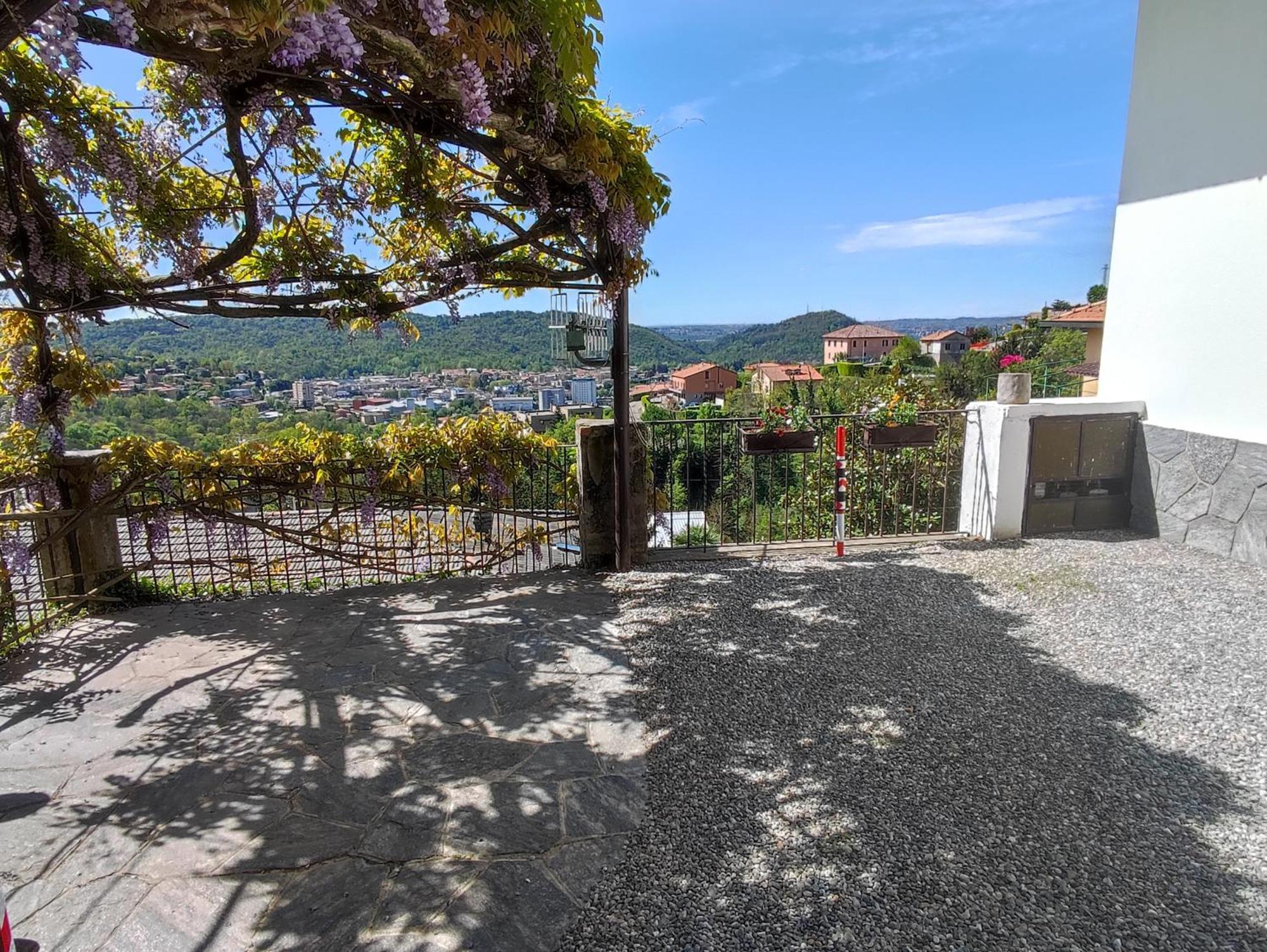 Villa Antonella, App. Vittoria Tavernerio Εξωτερικό φωτογραφία