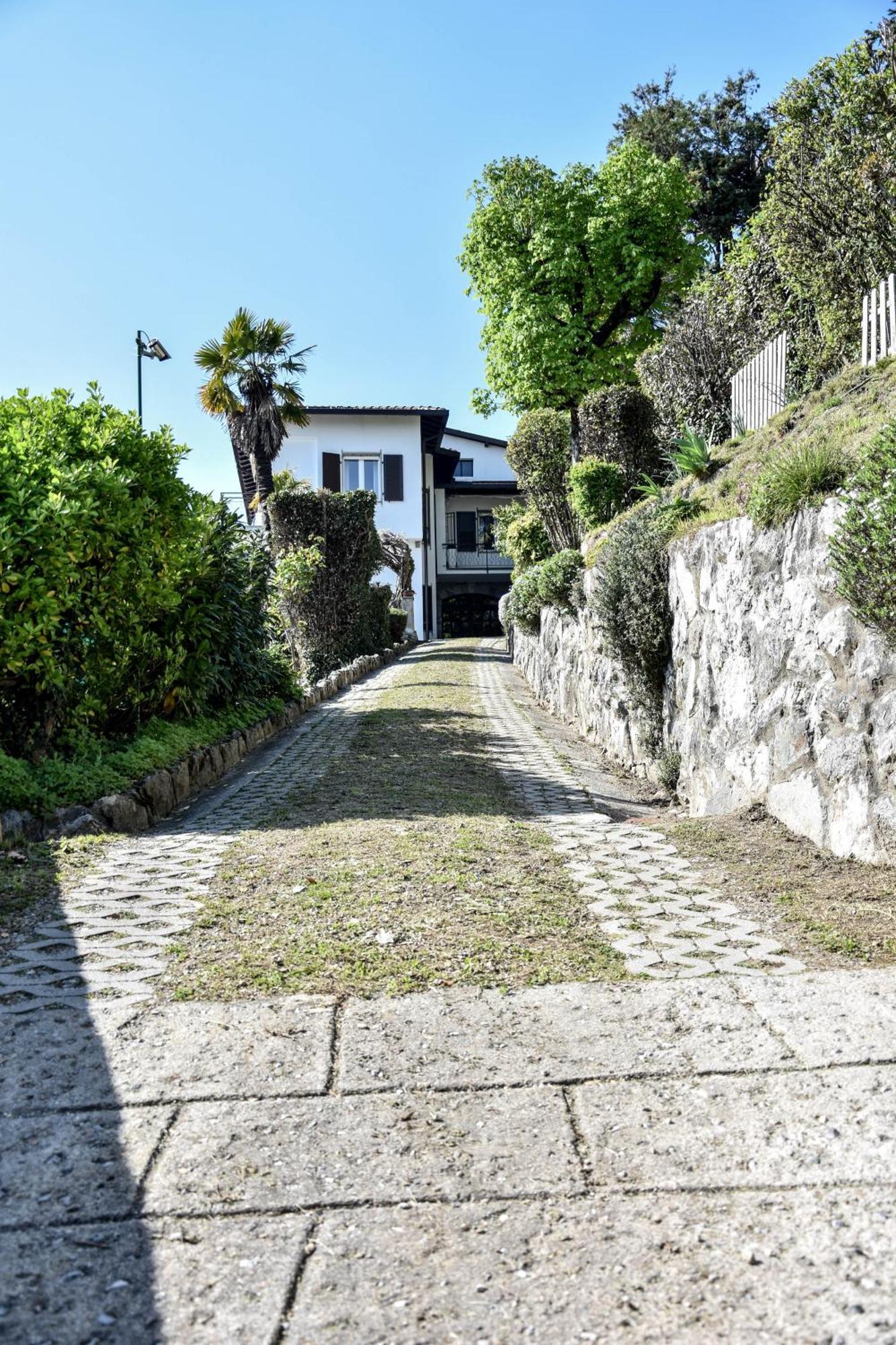 Villa Antonella, App. Vittoria Tavernerio Εξωτερικό φωτογραφία